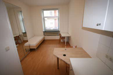 Zimmer im Studentenwohnheim Clemensstr. 127, C02